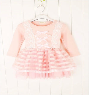White Pink Dress Cotton Frills 4-5 Years